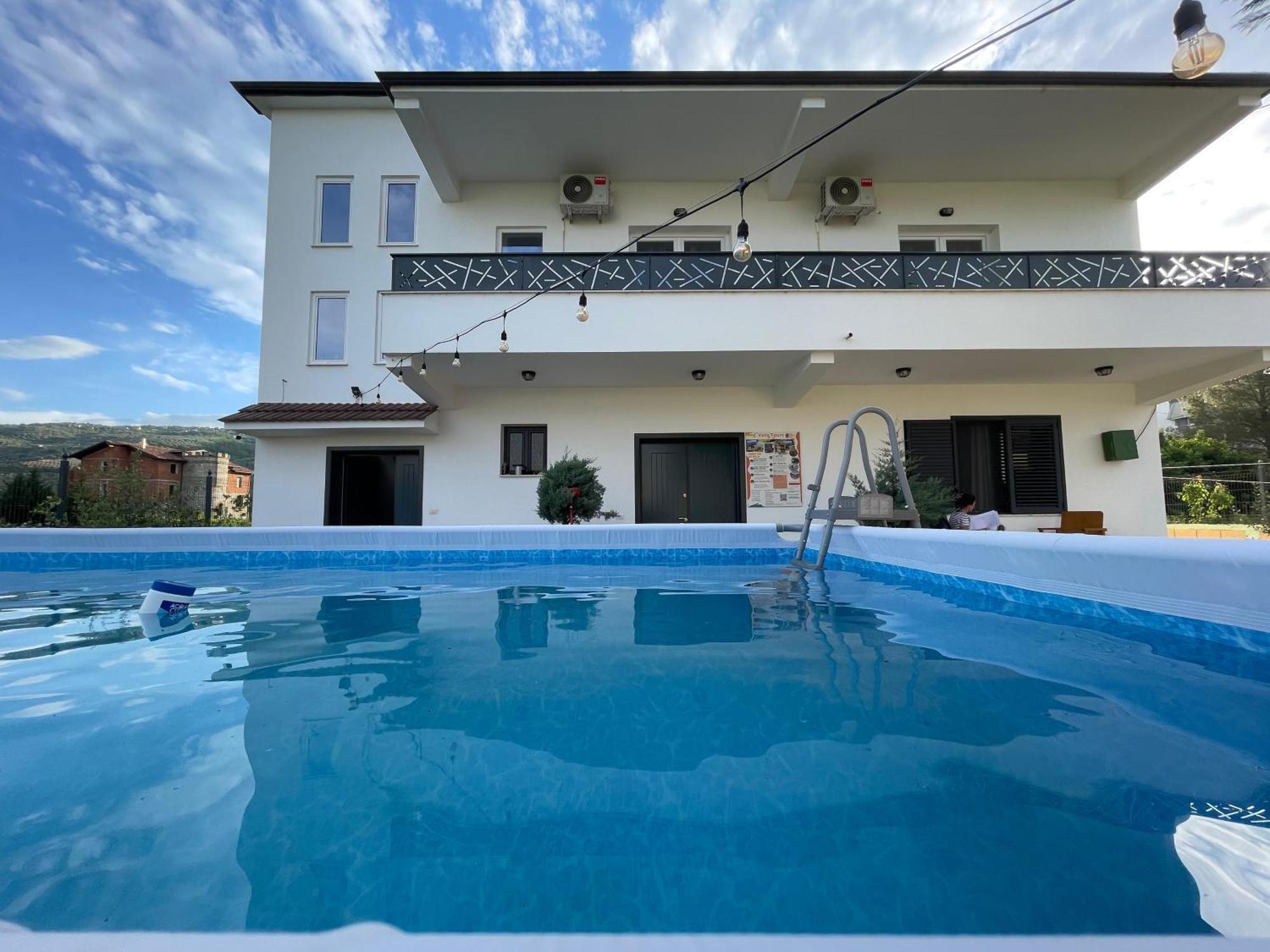 Baza Hostel - Swimming Pool Berat Eksteriør bilde